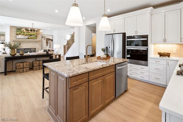 5645 Knob Oak Drive, Medina, OH 44256