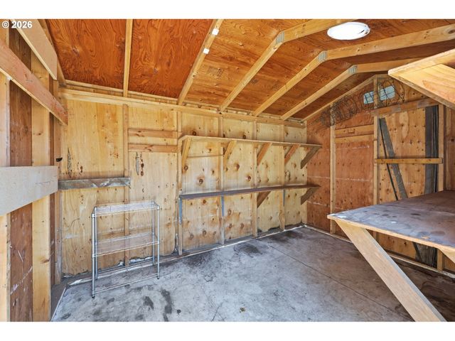 12431 Ne KNOTT St, Portland, OR 97230