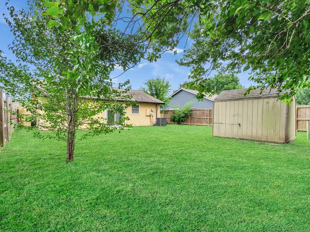 3207 Brookston Street, Houston, TX 77045