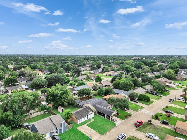 3207 Brookston Street, Houston, TX 77045