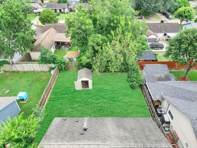 3207 Brookston Street, Houston, TX 77045