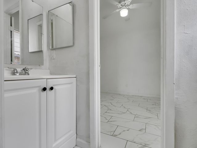 3207 Brookston Street, Houston, TX 77045