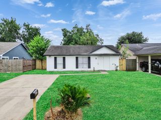3207 Brookston Street, Houston, TX 77045
