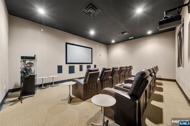 4 Beacon Way 1804, Jersey City, NJ 07304