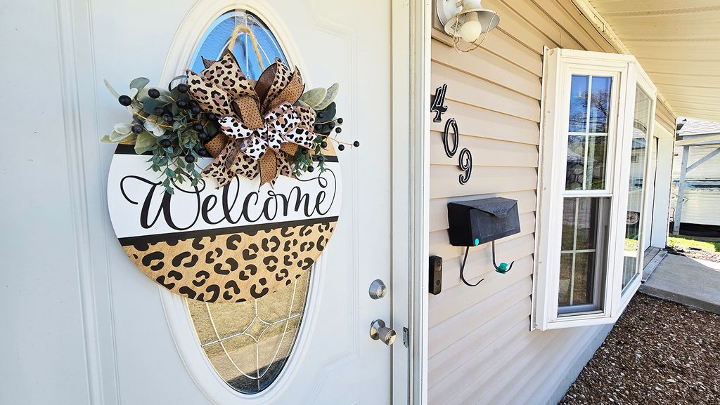 Image 4 of property listing at 409 S Pleasant Avenue, Centralia, IL 62801