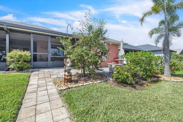11614 SW COURTLY MANOR DRIVE, Lake Suzy, FL 34269