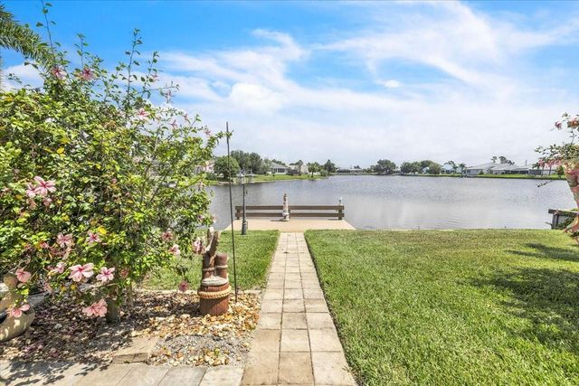 11614 SW COURTLY MANOR DRIVE, Lake Suzy, FL 34269