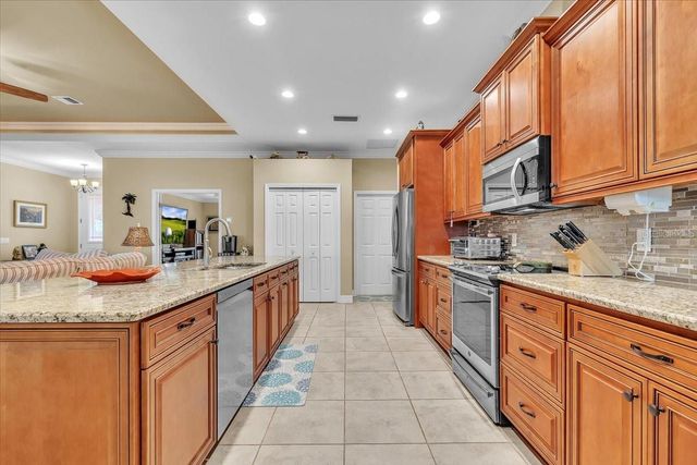 11614 SW COURTLY MANOR DRIVE, Lake Suzy, FL 34269