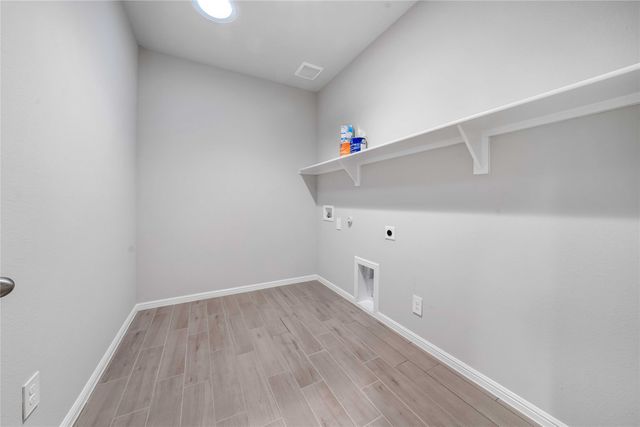 5225 Heritage Street, Haltom City, TX 76117