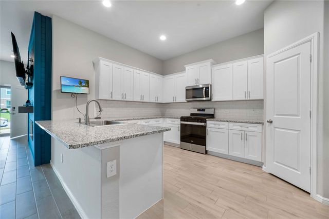 5225 Heritage Street, Haltom City, TX 76117