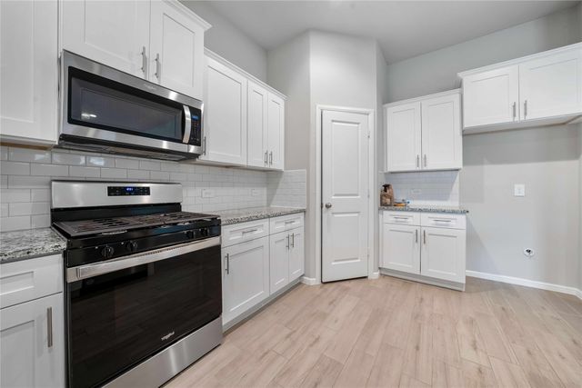 5225 Heritage Street, Haltom City, TX 76117