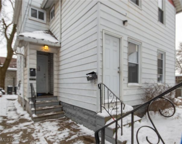 3109 Walton, Cleveland, OH 44113