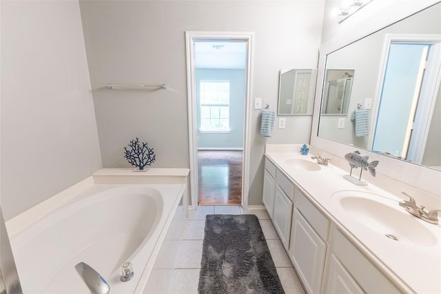 19 Timberstar Street, The Woodlands, TX 77382