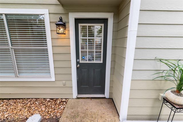 19 Timberstar Street, The Woodlands, TX 77382