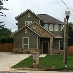 619 Preston Street, College Station, TX 77840