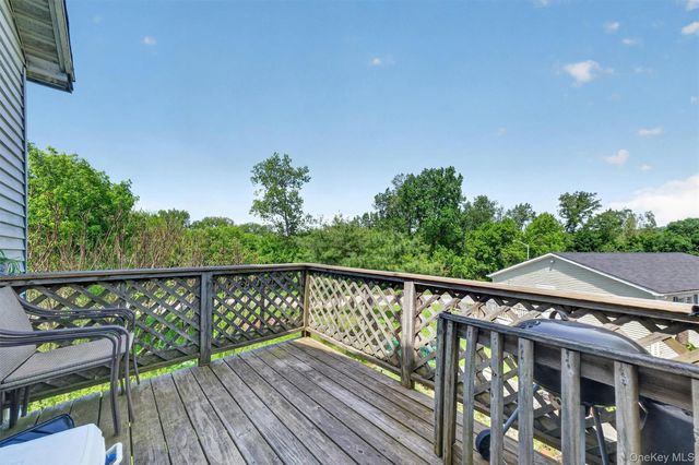 27-28 Williamsburg Drive, Newburgh, NY 12550