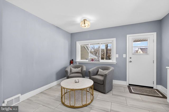 133 3RD AVE, Mount Ephraim, NJ 08059