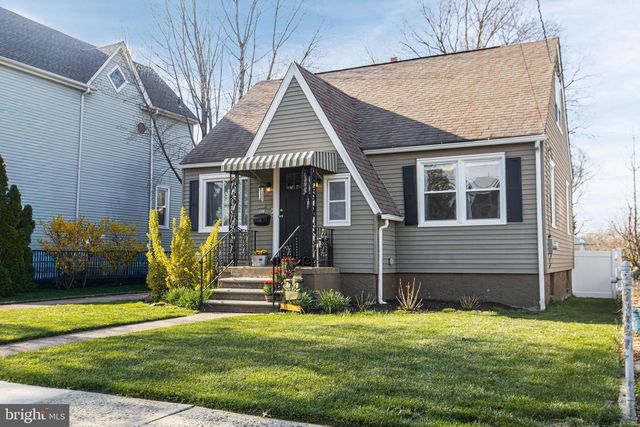 133 3RD AVE, Mount Ephraim, NJ 08059