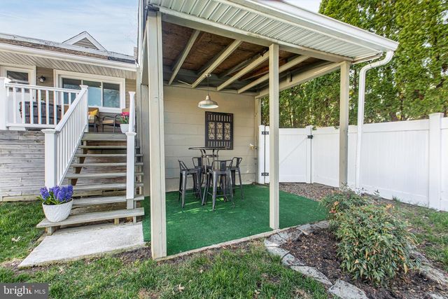 133 3RD AVE, Mount Ephraim, NJ 08059