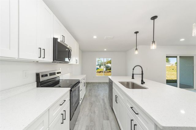 191 JUNIPER LOOP CIRCLE, Ocala, FL 34480