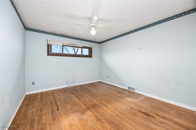 12214 Thompson Road, Vermilion, OH 44089