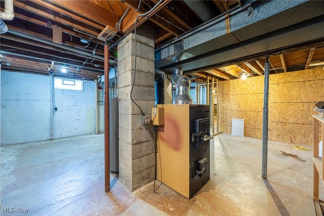 12214 Thompson Road, Vermilion, OH 44089