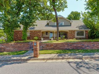 1900 Cedar Ridge Road, Edmond, OK 73013