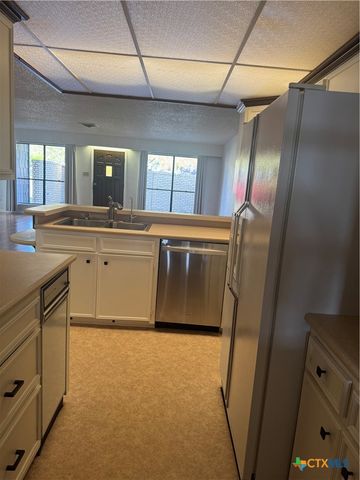 6 Ramona Lane, Victoria, TX 77904