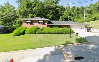 9010 Edouard Street, East St Louis, IL 62203