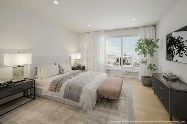 747 Orange Ave 301, Coronado, CA 92118