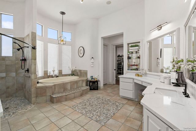 24626 BOGEY RDG, San Antonio, TX 78260