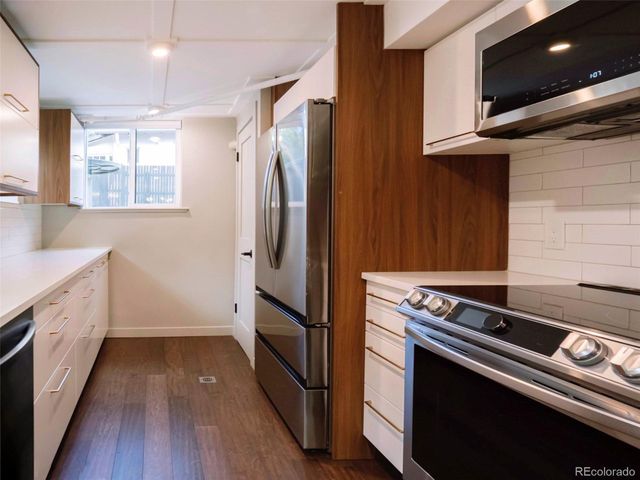 576 Steele St, Denver, CO 80206