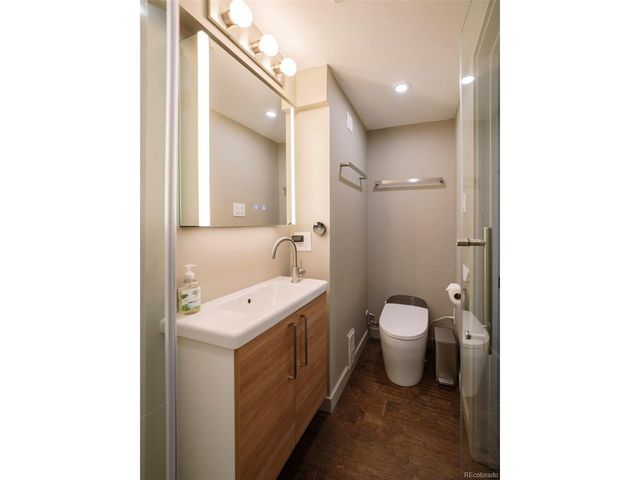 576 Steele St, Denver, CO 80206