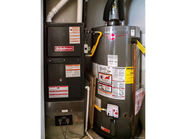 576 Steele St, Denver, CO 80206