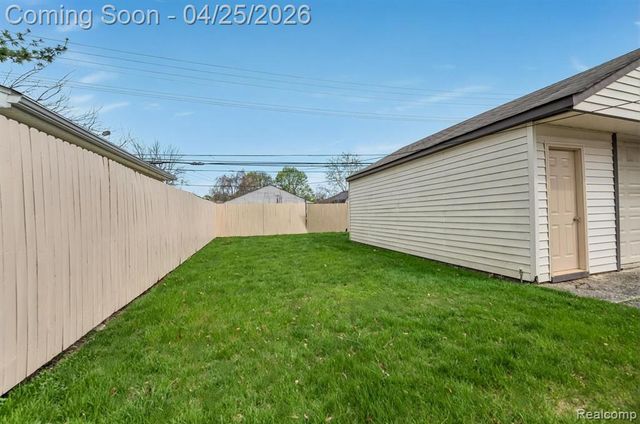 7901 Roosevelt Street, Taylor, MI 48180