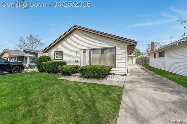 7901 Roosevelt Street, Taylor, MI 48180