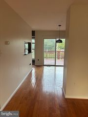 2011 QUIET CREEK CT, Woodbridge, VA 22192