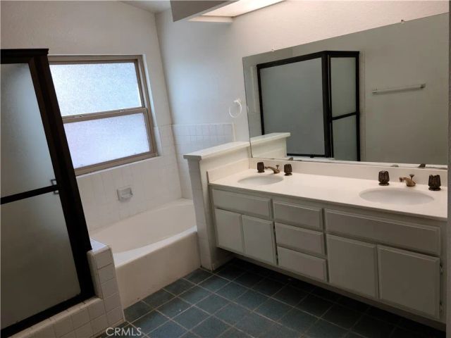 998 Ashford Circle, Corona, CA 92881