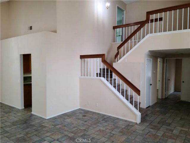998 Ashford Circle, Corona, CA 92881