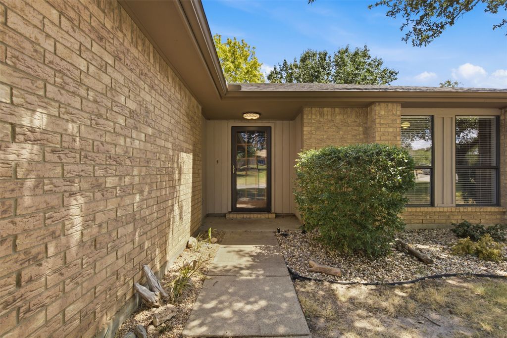 6417 Shasta Trail, Fort Worth, TX 76133 — photo 4