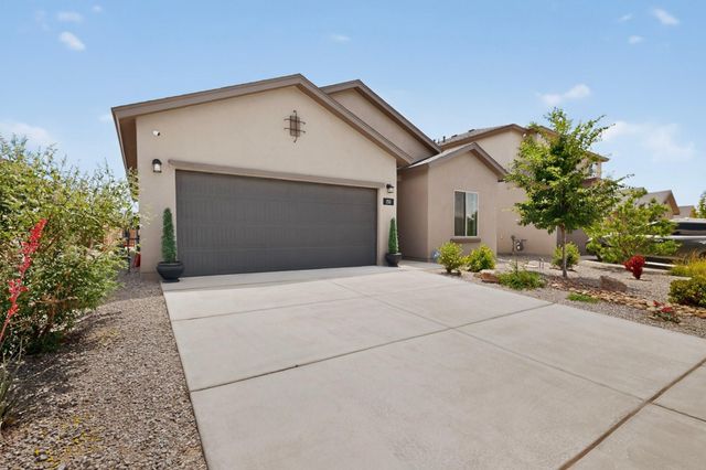 150 Spectrum Avenue SW, Rio Rancho, NM 87124