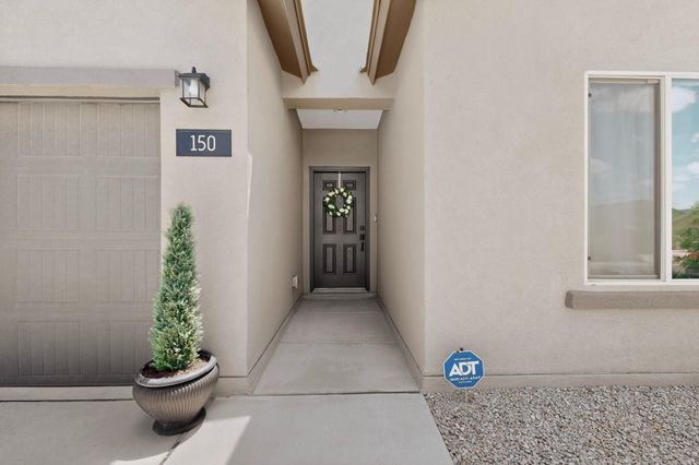 150 Spectrum Avenue SW, Rio Rancho, NM 87124