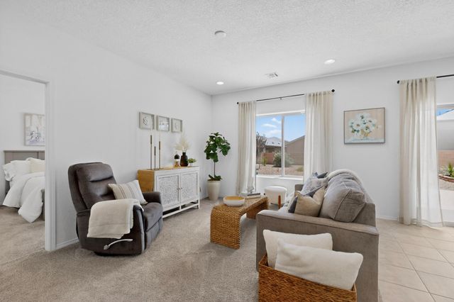 150 Spectrum Avenue SW, Rio Rancho, NM 87124