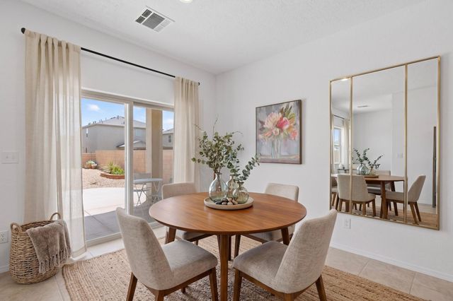 150 Spectrum Avenue SW, Rio Rancho, NM 87124