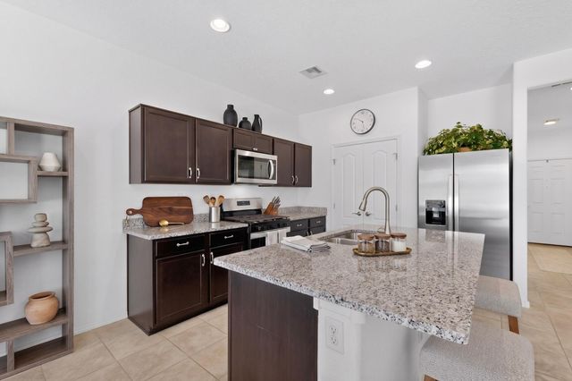 150 Spectrum Avenue SW, Rio Rancho, NM 87124