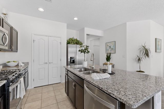 150 Spectrum Avenue SW, Rio Rancho, NM 87124