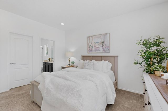 150 Spectrum Avenue SW, Rio Rancho, NM 87124