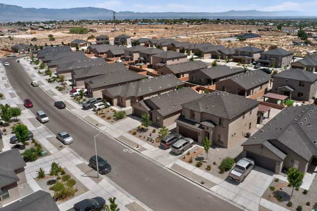150 Spectrum Avenue SW, Rio Rancho, NM 87124