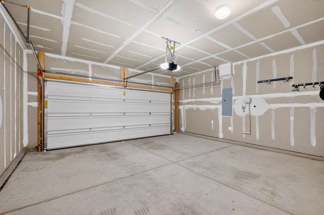 150 Spectrum Avenue SW, Rio Rancho, NM 87124