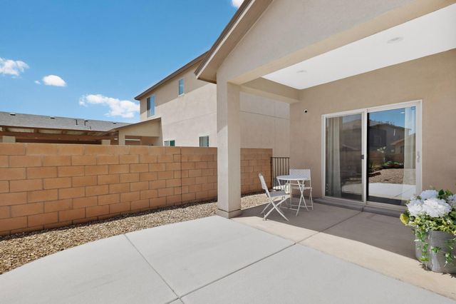 150 Spectrum Avenue SW, Rio Rancho, NM 87124